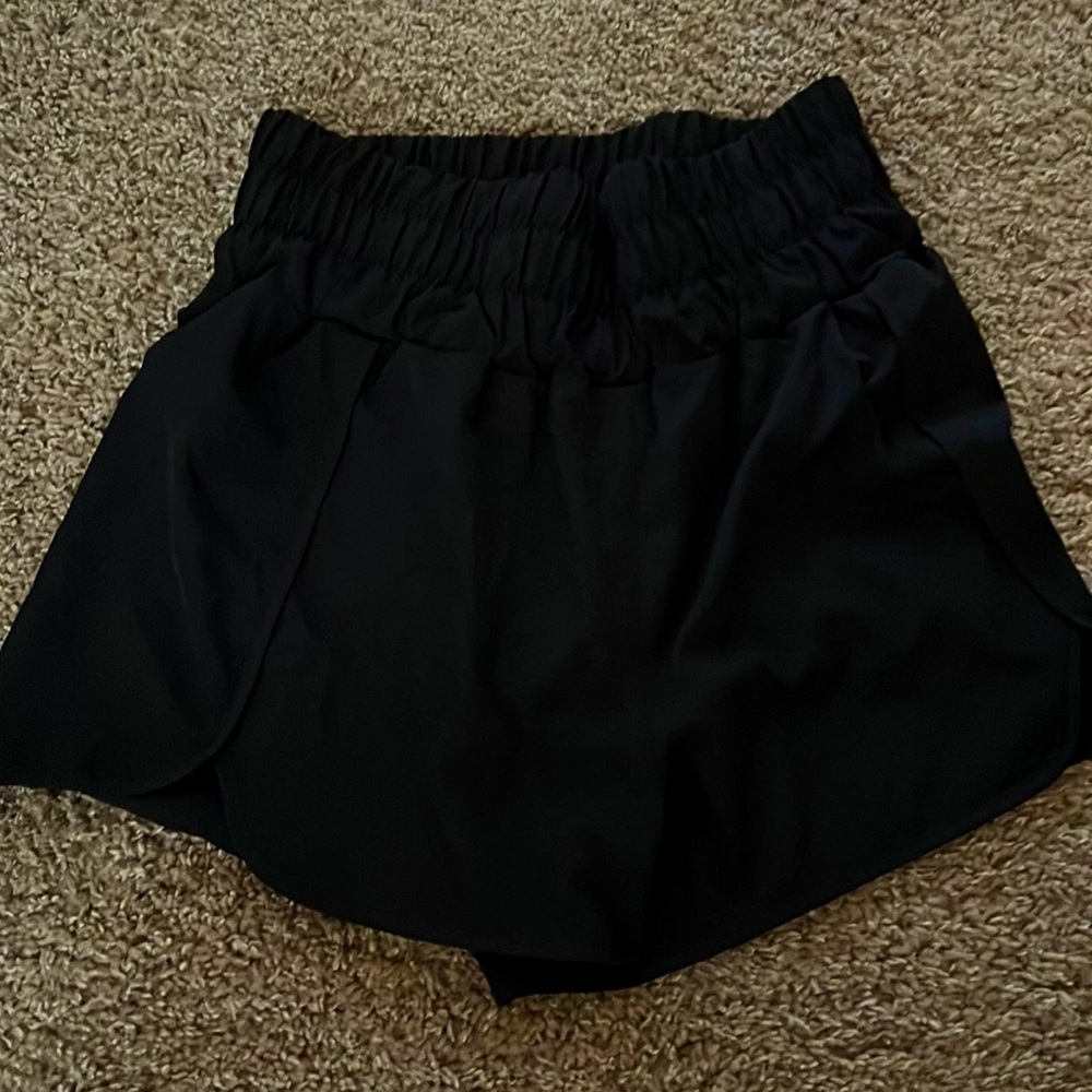 Vestique size Large, athletic shorts - NWOT! high waisted and very flattering!